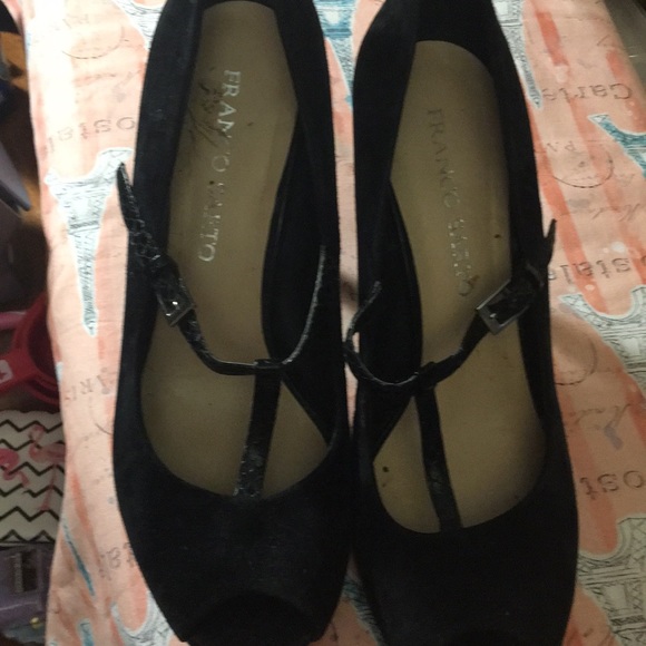 Franco Sarto velvet shoes 👠 size 8 black - Picture 1 of 3